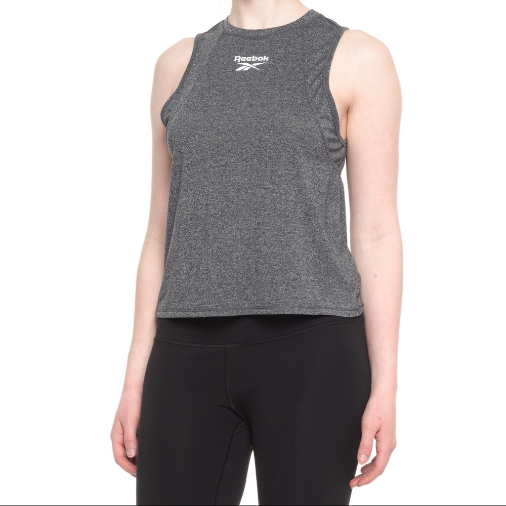 Reebok Throwback Graphic crop tank size S new with tag
